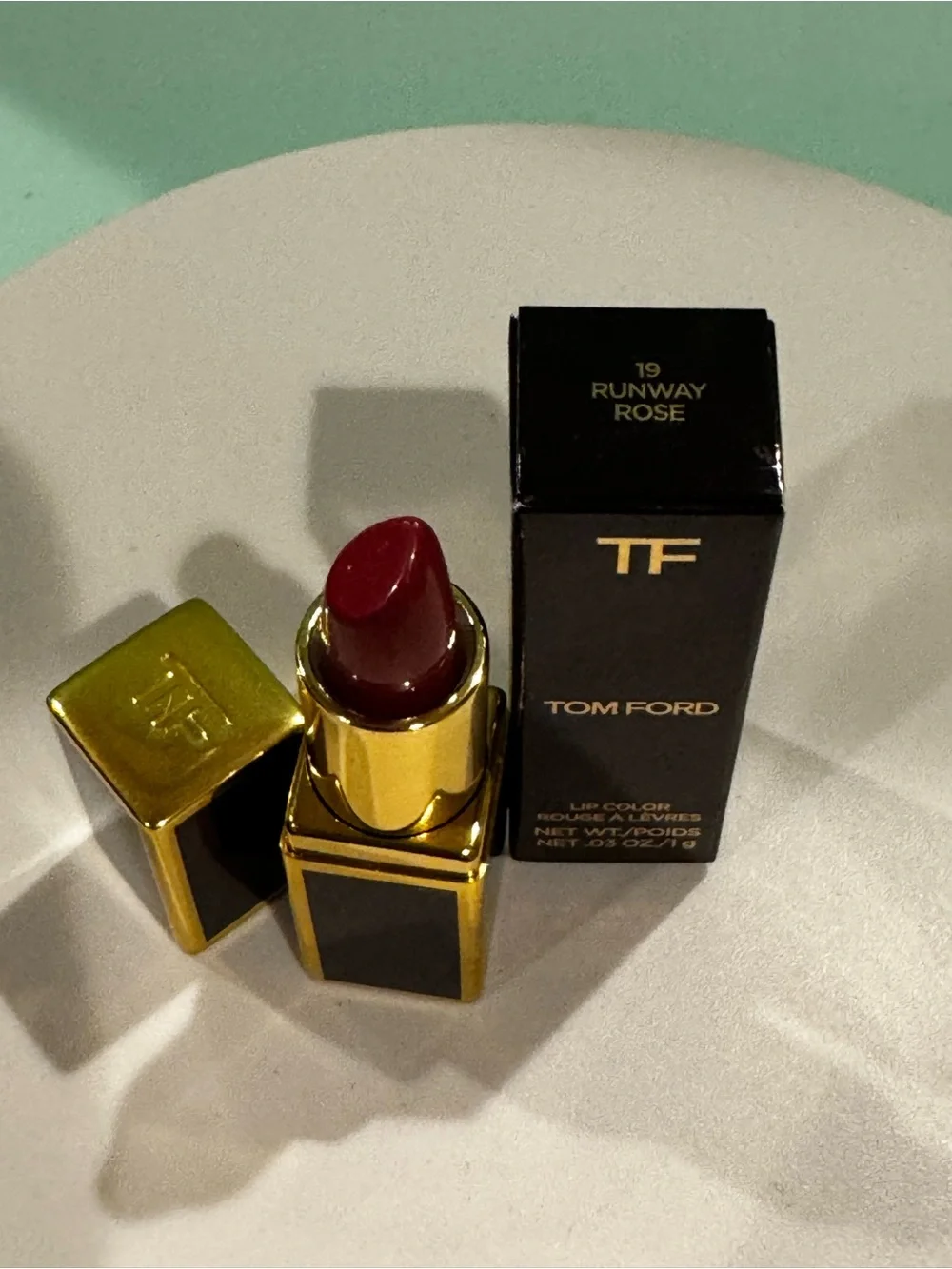 Tom Ford Mini Lipstick- 10 Runway Rose 🌹